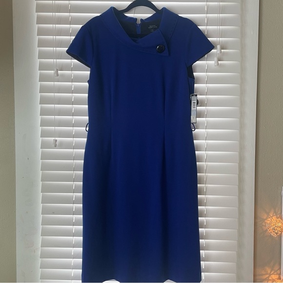 Tahari Dresses & Skirts - Tahari Dress NWT